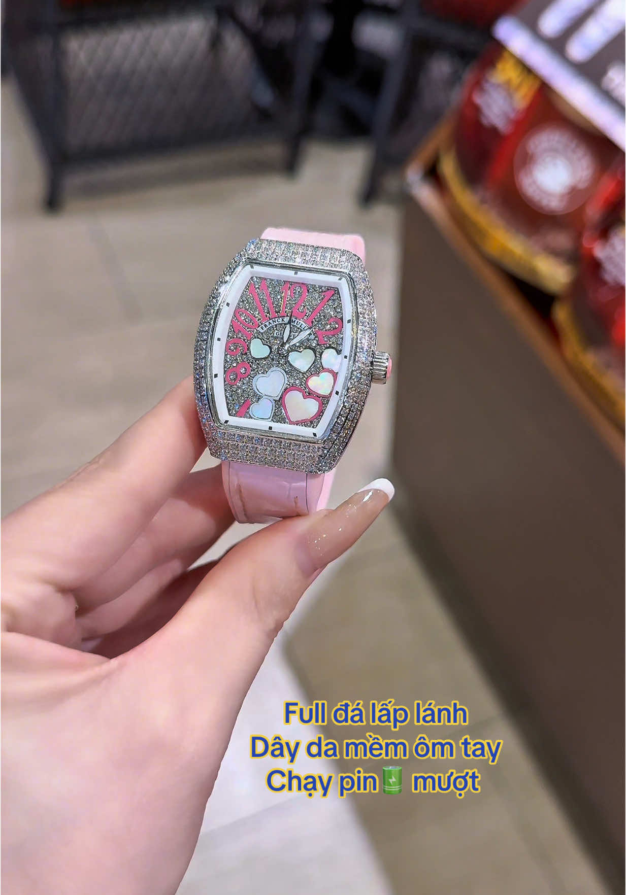 Mẫu mới hot 2025. Màu hồng phấn lên tay xinh xỉu ạ 😍⌚️#honganhwatchluxury #donghodep #xuhuongtiktok #CapCut 