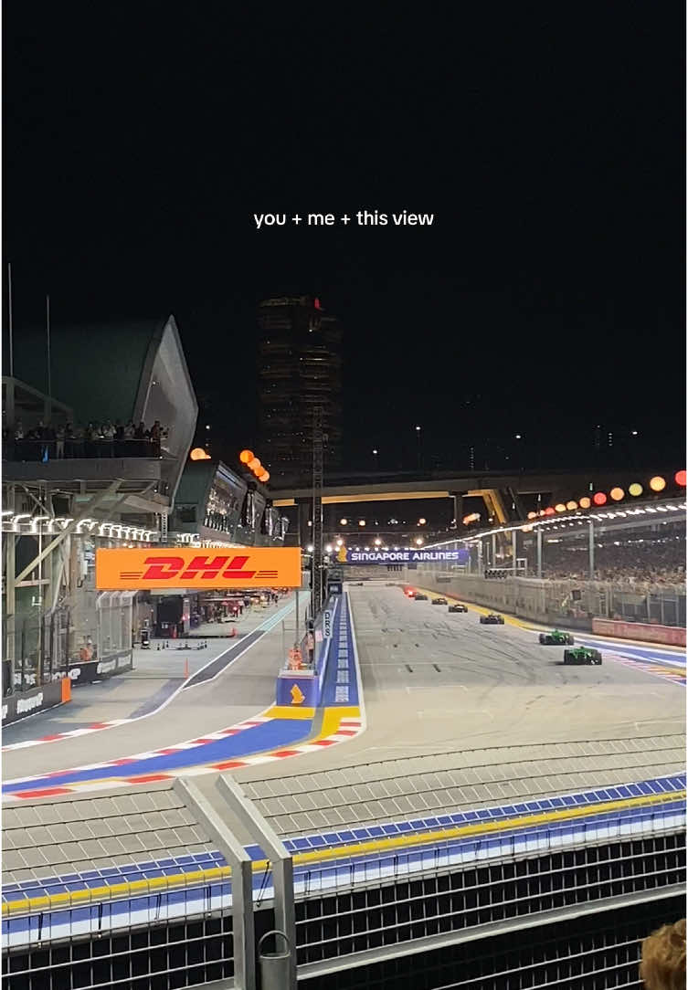 this view? 10/10 😍 #f1 
