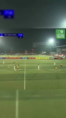 #CapCut Hoàng Đức đá out trình thực sự#gocnhinsanco #bongda #bongdaphui #xuhuong #xuhuongtiktok 