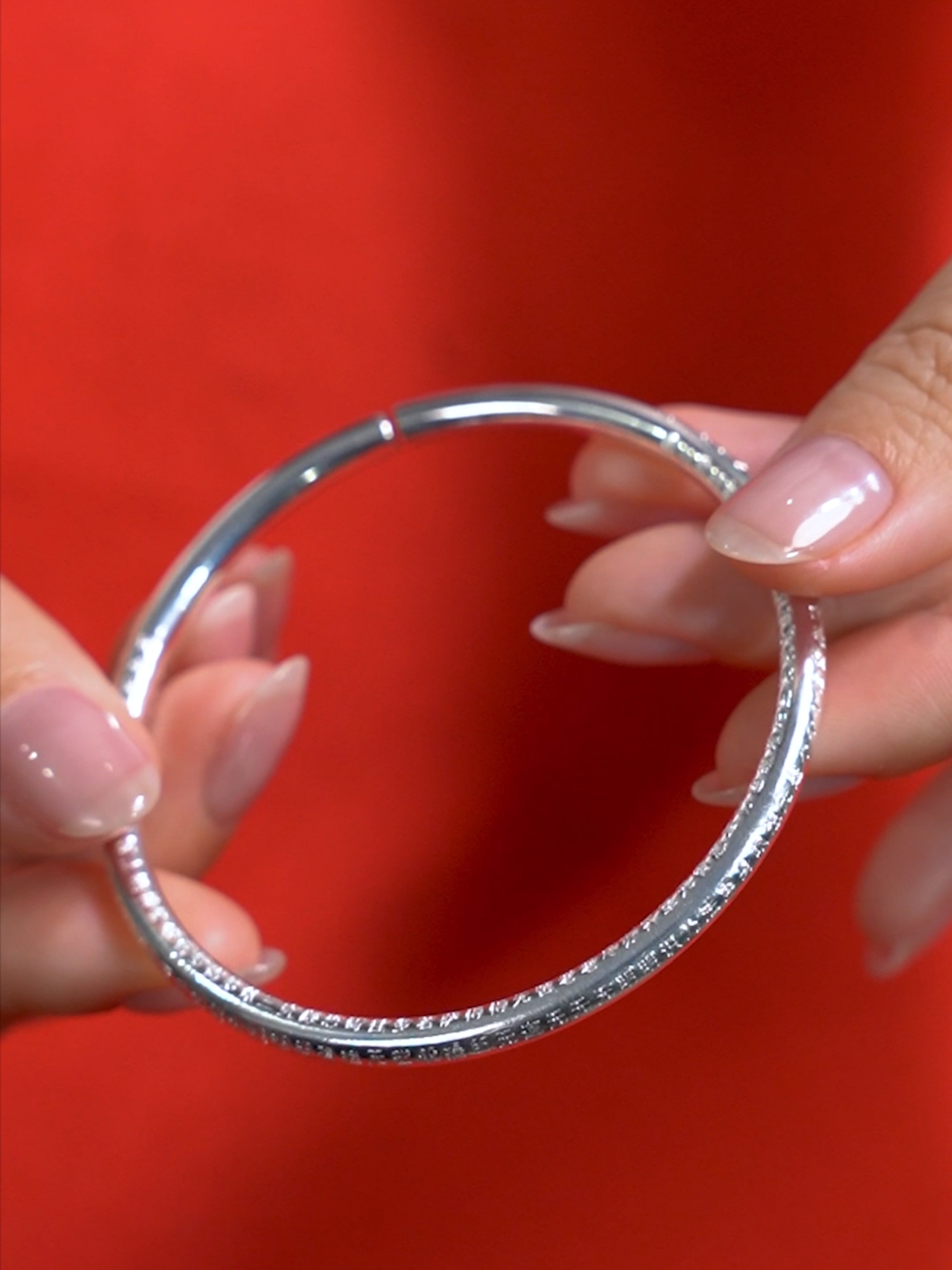 Vòng tay khắc bát nhã tâm kinh - Sự lựa chọn tuyệt vời cho cả nam và nữ #vongtay #vongtayphongthuy #vongbatnhatamkinh #xuhuong