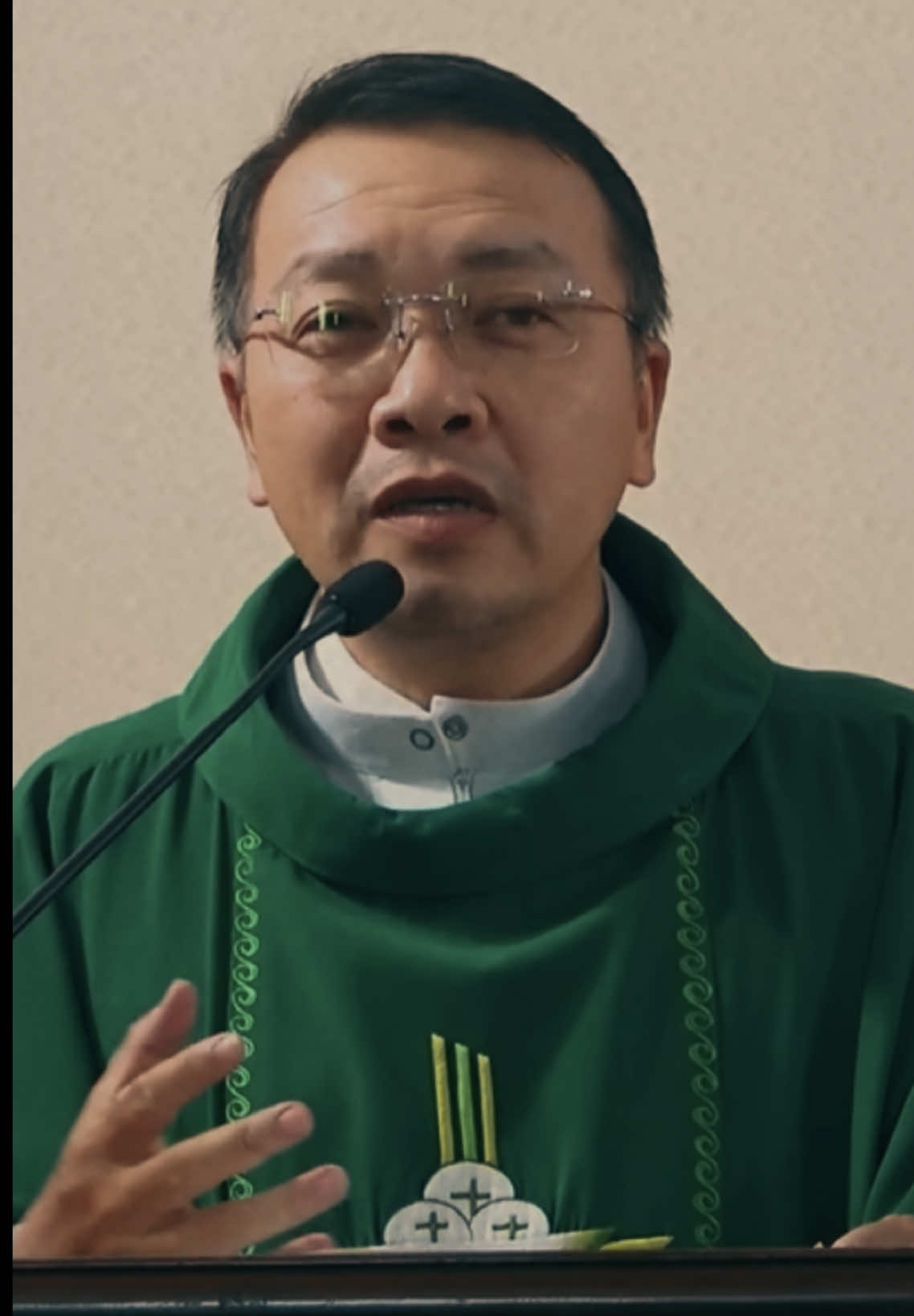 Cái mình giữ lại nó sẽ mất, cái mình cho đi nó sẽ còn ❤️ #lmphuongdinhtoai #cauchuyencuocsong #binhancatholic #catholictiktok #sachchiecchieusaubuihoaquynh #sachchatoai 