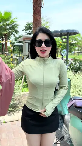 Áo khoác thời trang 99k #benhoreview #xuhuong #thoitrangnu #tiktok #muchongnang #thoitrangchongnang #aokhoacthoitrang 