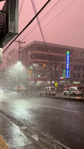 It’s raining in Baguio City 🌧️⛈️☔️ #baguiocity #raining #foryoupage #foryou #fyp 