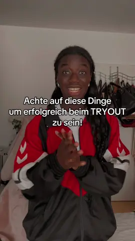 Tryout vor der Tür? Dann nimm das ernst. Es geht nicht nur um Skills – sondern um Präsenz, Mindset & Teamvibes. Zeig, wer du bist. @dbb_basketball @NBBL_JBBL  #BasketballTryout #jbbl #nbbl #wnbl #NextPlayMentality #TeamFirst #BasketballTips #TryoutReady #MindsetMatters #HoopDreams #Coachable #BasketballMotivation #AthleteMindset