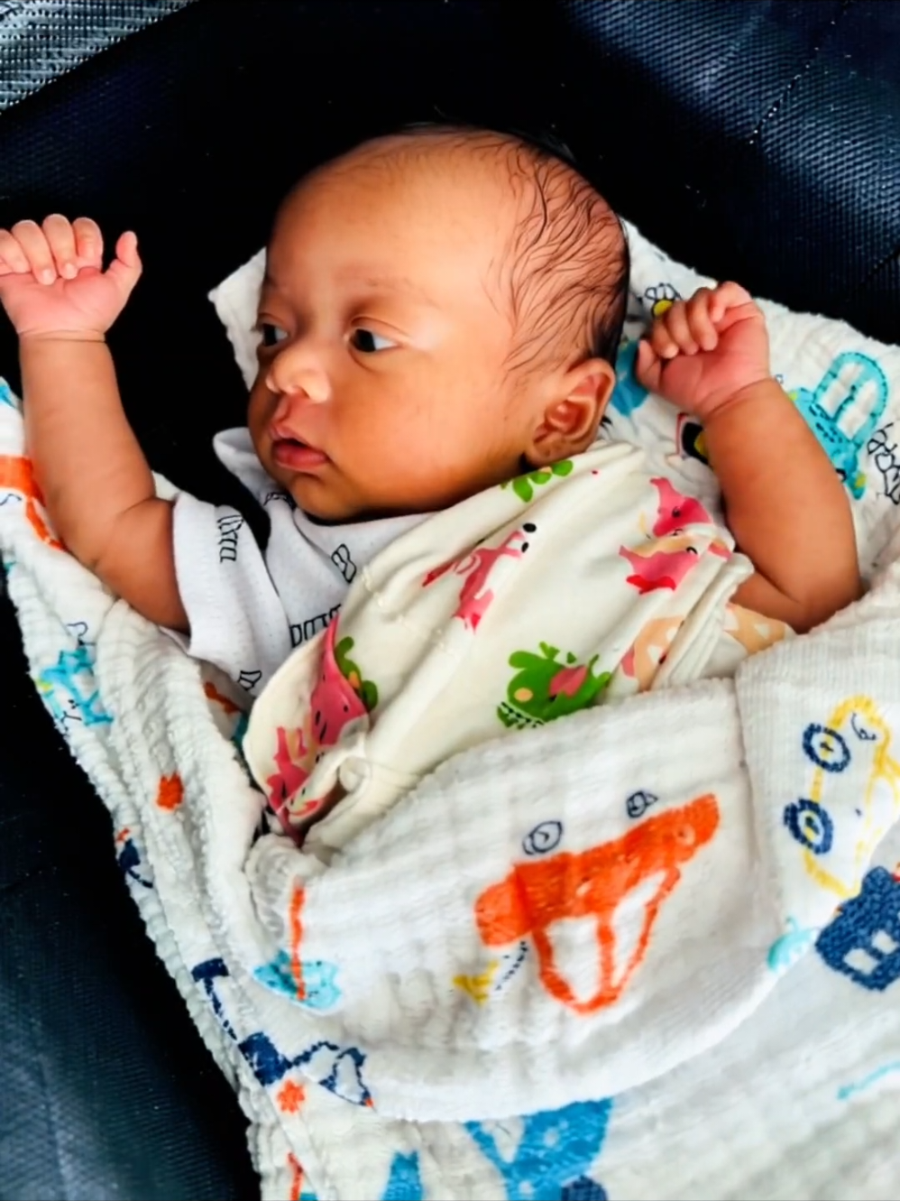 How to do 'Baby singing Chinese song ai'. #babysinging #babyai 