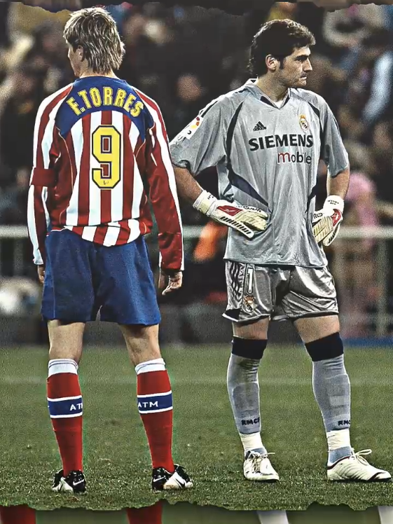 Torres keren Casillas lebih keren😜 #fernandotorres #ikercasillas #liverpool #realmadrid #football #skills #torres #casillas #fyp #foryoupage 