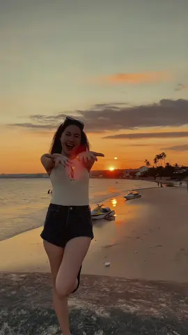 Đi đi em,do dự trời tối mất  #tườngvi #trending #dailylife #beauty #funnyvideos #fypシ゚ #outfit #Love #whattoweartoday #xuhuong #smile #fashion #movie #todayiwear #tryonfashion 