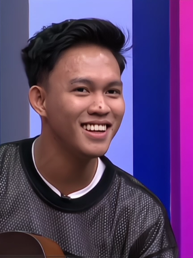 lagu ciptaan fajar sedap bangett.. gass rilis🫡@FajarNoor_  #fajarnoor #fajarnooridol #fajarsoulofc #indonesianidol2025 #idolyfe 