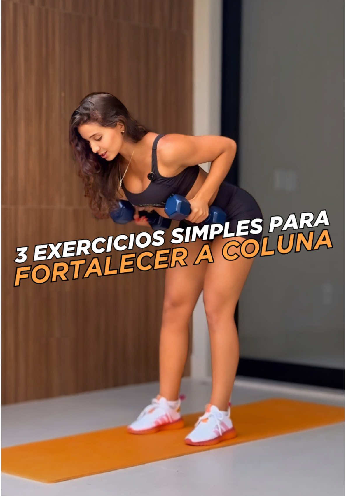 3 exercícios simples para fortalecer sua coluna! Se você sente dores nas costas, trabalha muito tempo sentada ou quer melhorar sua postura, fortalecer a coluna é essencial para: 🔸Fortalecer e Prevenir lesões 🔸Reduzir desconfortos no dia a dia 🔸Garantir mais estabilidade nos treinos e na rotina Salva esse vídeo e faz junto comigo! #fortalecimentodacoluna #posturacorreta #exerciciosparacoluna #treinorapido 