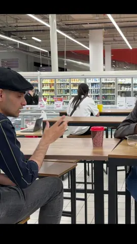 telekinesis in public prank🎩 #prank #пранк #magic #telekinesis  #шутка 