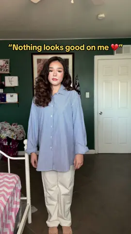 Vision is key 😉 🔑 #howtostyle #styling101 #beauty #creatorsearchinsights #WomenOfTikTok #stylingmadeeasy #stylingtips #stylingadvice #buttonupshirt #whitepants #modestfashion #modestfashioninspo #modestoutfit #ootdinspiration #outfitsforyou #tutorial #fashionhacks #classy #elegant #trendylooks 