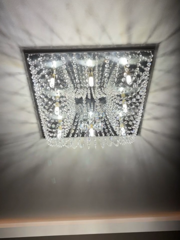 #CapCut Instalação de mangueiras de led e lustre