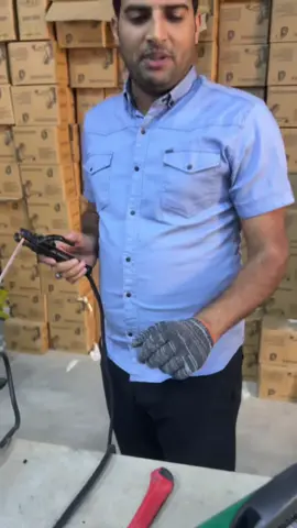 ماكنة لحام حجم 950 أمبير ماركة بيرفيد العنوان بغدادالجديدة شارع قاطع المرور