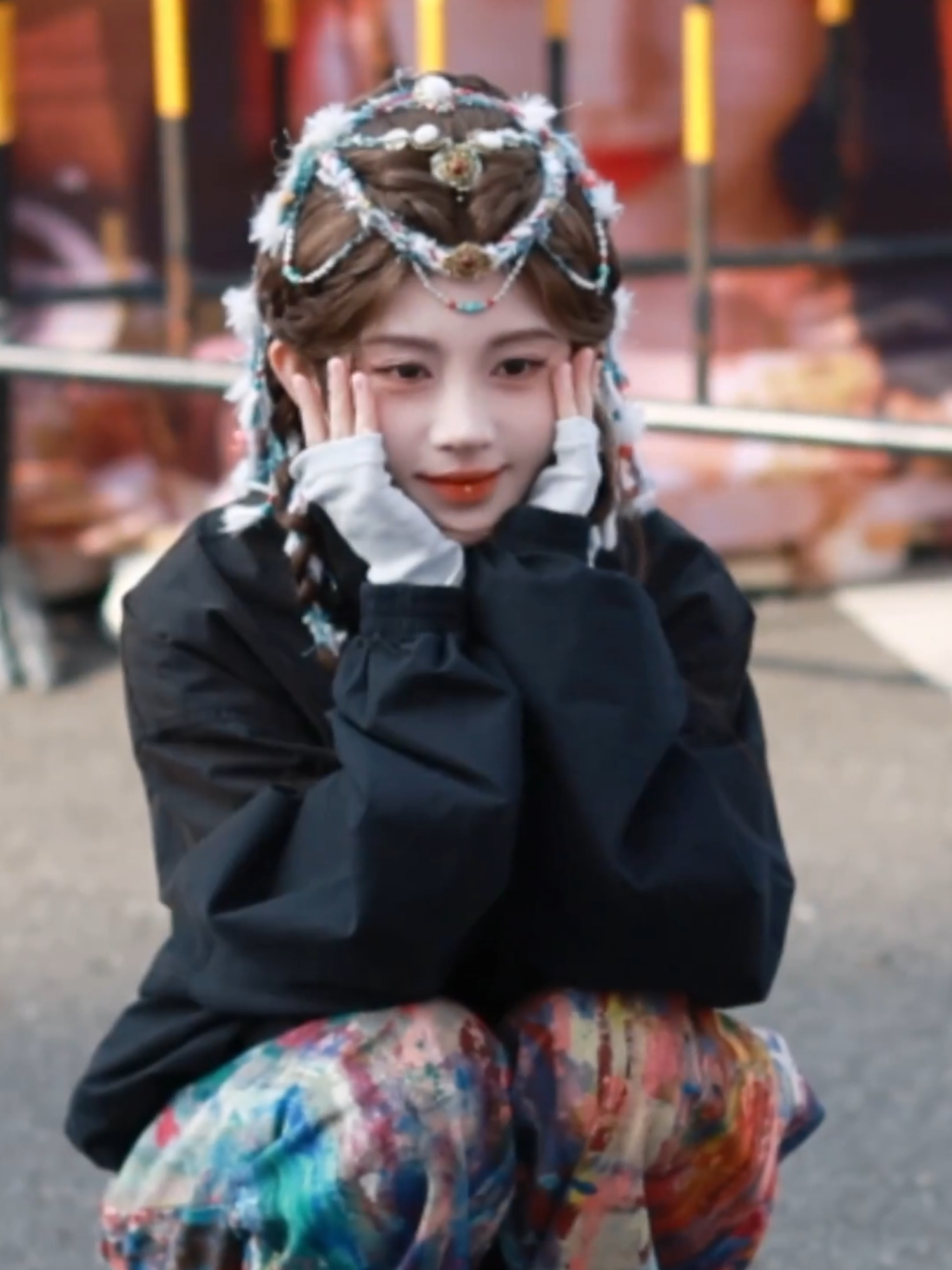 Chiếc clip tổng hợp những khoảnh khác mắt chạm mắt, tay tạo trái tim của Cúc Tịnh Y và fan khiến Mật Quất ở xa vô cùng ghen tỵ. Trong đó có tui! Vì là clip lưu trữ rất lâu nên mình không ngờ rõ nguồn. Các bạn nhìn logo nhé! Cre. TNB_K丨鞠婧祎, Sugar·Kiku鞠婧祎 #cúctịnhy #cuctinhy #jujingyi #鞠婧祎 #shinbika #nguyetlanyky #露芜衣 #月鳞绮纪 #cbiz #phimtrungquoc