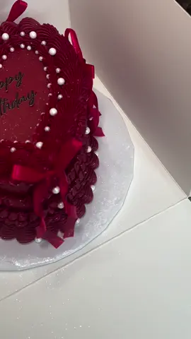 Booked your order online☎️ Costumize fondant cake's and cupcake's💙 . .  Dm for order queries.. . . Delivery service available for lahore and islamabad❤️🚚 . . Instagram 👉 @dailydelight_2022 . . #dailydelight #dailydelight2022 #birthdaygiftshop #sendflowerslahore #sendgiftsinlahore #cakes #cakedecorating #decoration #onlinecakesinlahore #onlinecakes #cakesoflahore #kingofcakes #foodporn #foodholic #viralpost #instagramreel #instaposts #fypofficial #followme #foryoupage #tiktok #tiktoker #audio #tiktokuni #capcut #capcutmaster #foryoupage #foryoupageofficiall #foryour #capcutapp #surprise #Love #100m #vira #viralreel #viralpost #viralvideo #fyp #fyppage #fyppagee #capcut #capcuteditor #capcut_edit #capcuttutorial #trendingnow #trendingvideo #trend #spotifywrapped2022