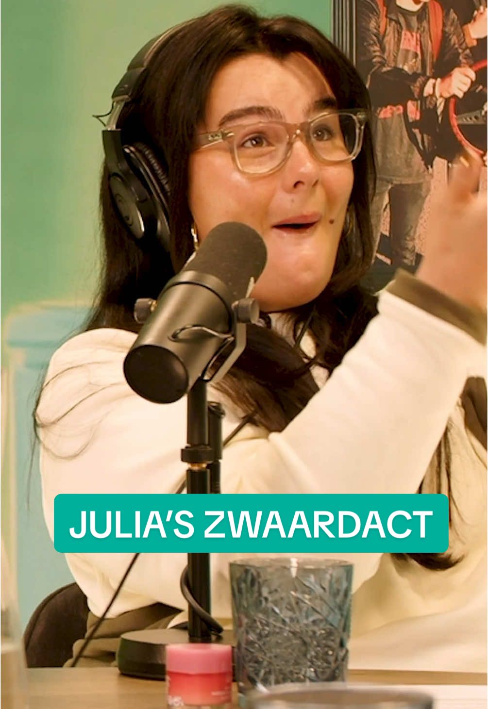 Of zouden jullie Stefan liever zien vuurspuwen? 🔥 Luister nu “Pisverhalen en Koningsdag” in jouw favoriete podcast app 🎧