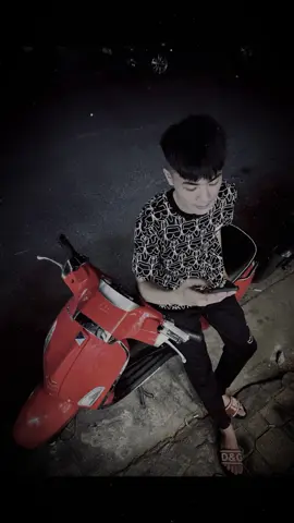 Anh trở về với cuộc sống bộn bề lối anh về cũng ngược lối em đi #xh 