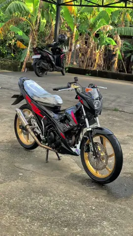 motor seribu hujatan🥲🫠 #komorodindonesia#satriasolostyle  #satriafuindonesia #satriakomorod  #satriaf150 #satria150fi_độ_kiểng 