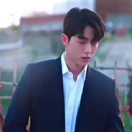 cowo terlambat #fyp #baekyijin #namjoohyuk #namjoohyukedit #twentyfivetwentyone #2521 #kdrama #kdramaedit #cloversq  ib:@hypii.amp 