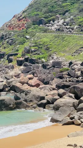 Biển Phú Yên mùa này , đi đi em còn do dự trời tối mất🤣#chill #hellovietnam #rivewphuyen #phuyen78 