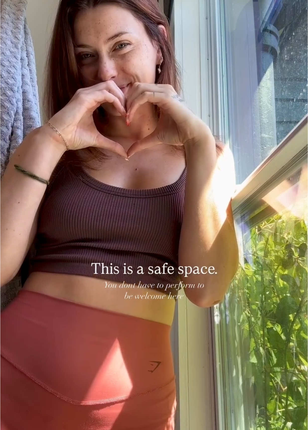 I’m’m not here to pull anything from you. I’m here to open the door and shine a light ✨ To plant flowers along the path 🥀 If you want to explore what it feels like to be fully in your body, without shame… There is a space for that. #sacredmasculine #emotionalsafety #mindfulmen #healingdesire #softgaze 