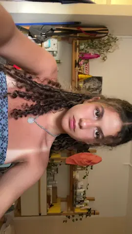 יומולדת וזה 