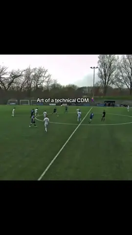 Art of a technical CDM 🕺 #cdm #technical #football #midfielder #footballer #relatable #athlete #footballtiktok #bodyfeint #neymar #messi #busquets 