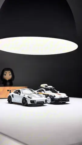Twins #fyp #miniscale #164scale #diecastcars #porsche #porsche911dakar #porsche911gt2rs 