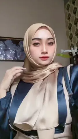 Geol Geol bikin Crt 🥵💦 #4u #foryoupage #fyppppppppppppppppppppppp #fakebodyy⚠️ #tobrutstyle😋 #cekerbabat #cewek #cewekcantik #fypage #fyp #fypp #tobrut #xybca #dance #trandingtiktok2025 #soundviral #bulatketat #besar #pulen #4u #4upage #capcut #capcutvelocity #fyp #fypage #fyppppppppppppppppppppppp #velocity #fypシ゚ 