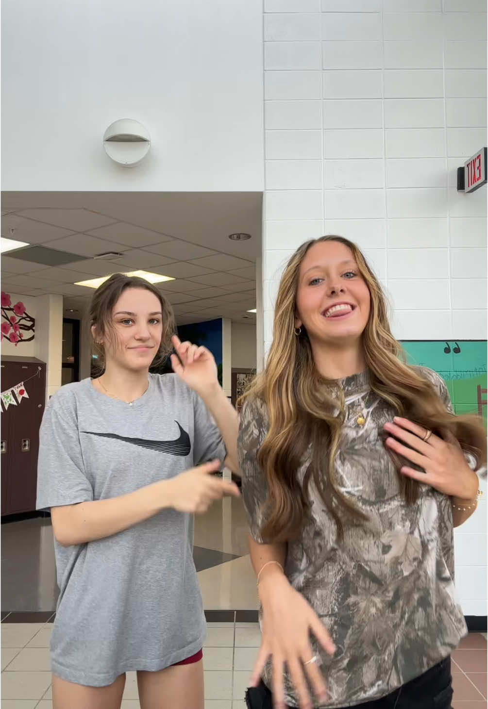 freak out😧#fyp #blowthisup #viral #senioryear (@Kalista Gabara)
