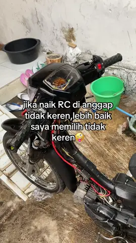 #rc100bravo #rcgantengstyle #jetcoletsuzuki #rosokcilik #rcsambat #twostroke #agstyle #thailand🇹🇭 