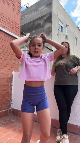 Takataka🤩 #newtrend #foryouu #viralreels #paratiiiiiiiiiiiiiiiiiiiiiiiiiiiiiii #trend #follow #madreehija #hazmeviral #hazmeviraltiktok #influencer #foryour #new #fyp #viraltrend #parati 