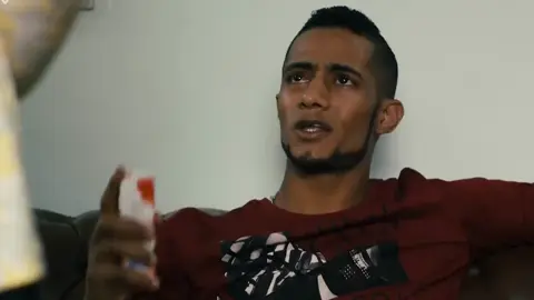 جعان نوم ولله #fypp #fypシ゚ #foryoupage #foryou #pov #viral 