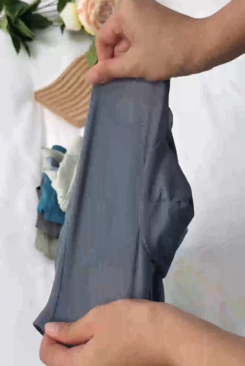 A pair of men's underwear that combines both sophistication and comfort! I've always felt that modal fabric can only be used for close-fitting garments because of its comfort.