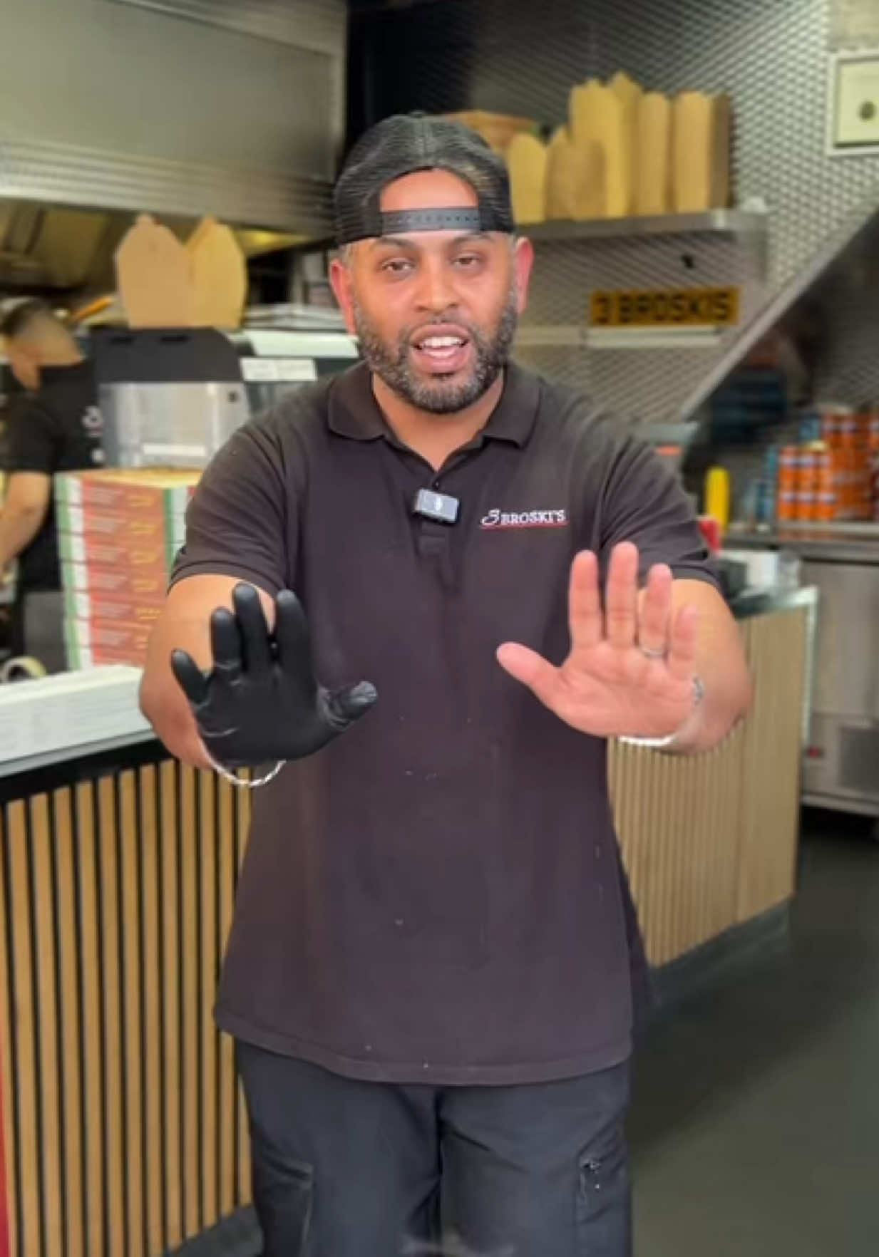 Y’all just need to chill 🧘‍♂️  #manchester #3broskis #smashburger #bengalis #bengali #bangladesh #sylhet #oldham #fyp #foryou #takeaway #donner #bangla 