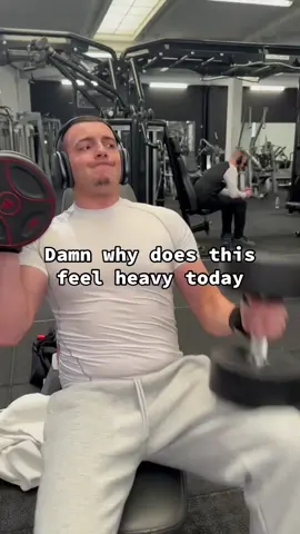 Issa joke🤓 #fyp #gym #discipline #inspiration #relatable #GymTok #gymrat #motivation #mindset #content 