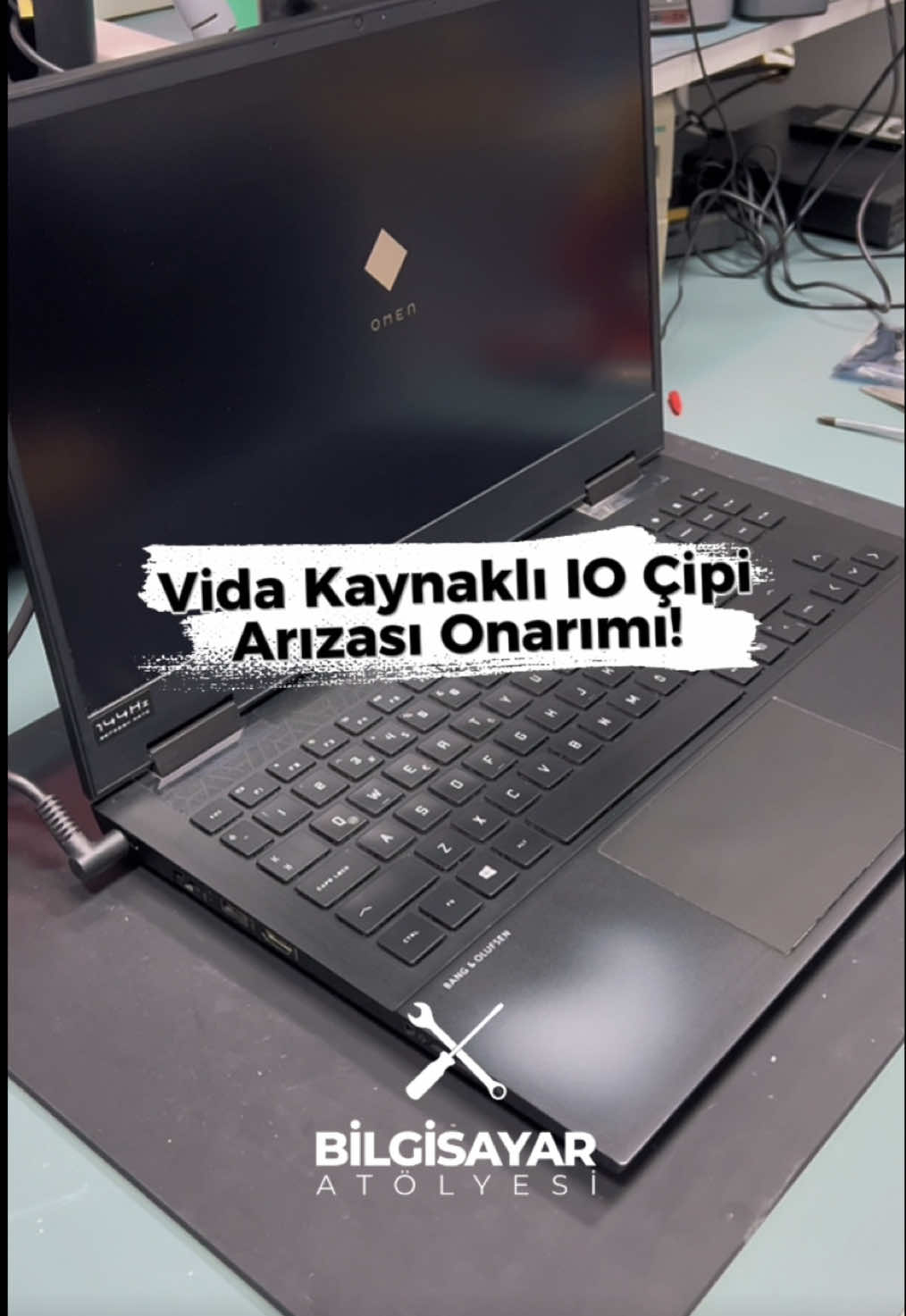 🔩💻Vida Kaynaklı IO Çipi Arızası Onarımı! Bilgisayarın anakartına yanlışlıkla temas eden vida, IO çipinde kısa devreye neden oldu. Ekibimiz, arızayı tespit ederek gerekli onarım sürecini başarıyla tamamladı. Bu tür hassas donanım müdahalelerinde profesyonel teknik destek büyük önem taşır. #tamir #onarım #hp #victus #laptop #bilgisayar #reels #chipset