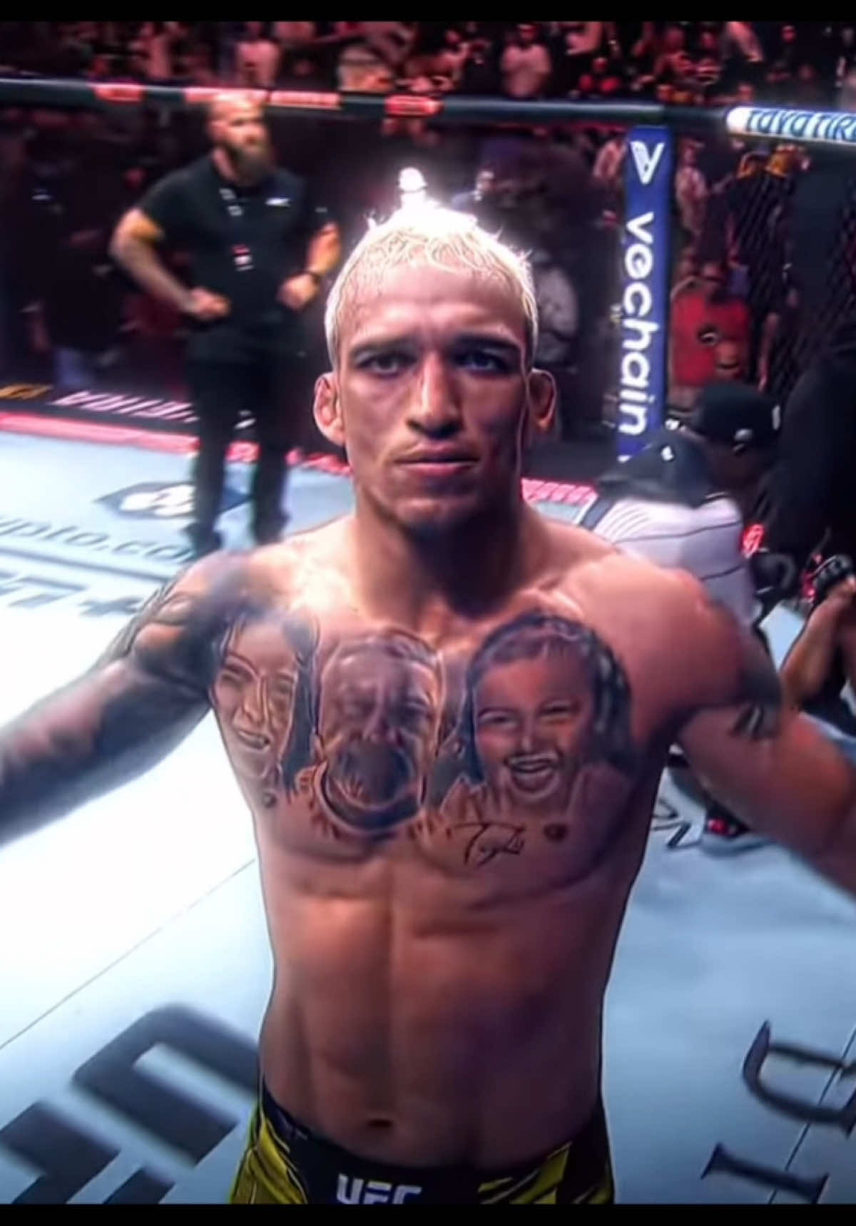 Charles do bronx oliveira 🇧🇷 #fyp #foryou #foryoupage #foryouu #UFC #ufcedit #mma #mmaedit #boxing #boxingedit #charles #oliveira #charlesoliveira #charlesdobronx #dobronx #bjj #brazilianjiujitsu @Joe Hamilton @MarleyRAS @Alfie on mondraker @Ethan @Seb 🥊🏉🎸🏴󠁧󠁢󠁥󠁮󠁧󠁿 @AnAlfredTrain @lucasss💯 @່ 