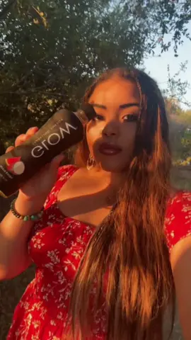 Them: What’s in your bag?   Me: @GLOW Beverages 🥰 #letsglow #glowpartner #drinkglow #CapCut 