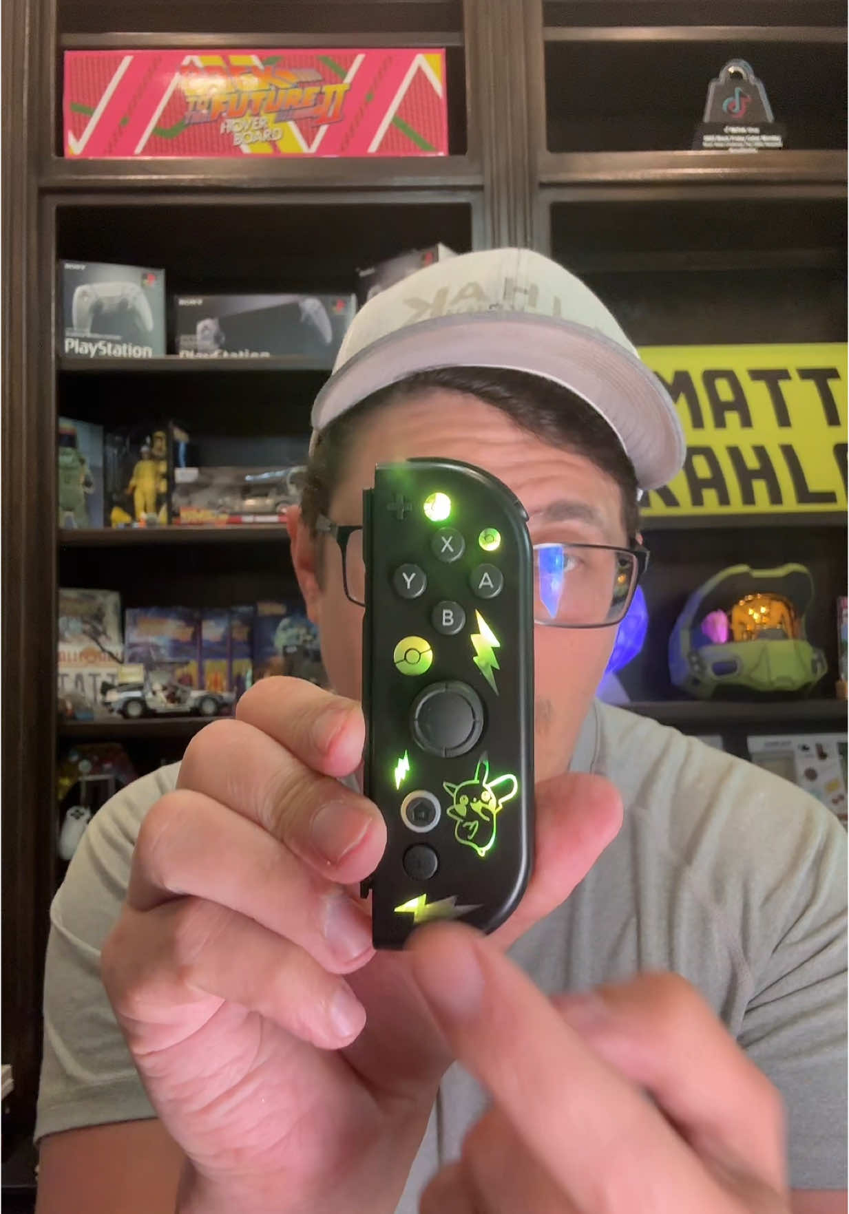 These #SwitchGamingControllers are absolutely amazing and on a great discount now! Let’s talk! #kahlagaming #kahlaDeals #Kahlatalk #Kahlatech  #TikTokShopCreatorPicks #TTSDelightNow 