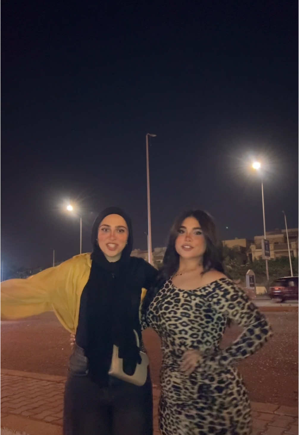 Fitayaaaa🤪 @𝐅𝐚𝐫𝐢𝐝𝐚🪽 #fyp #foryou #bestie #birthday #fit #fitcheck 