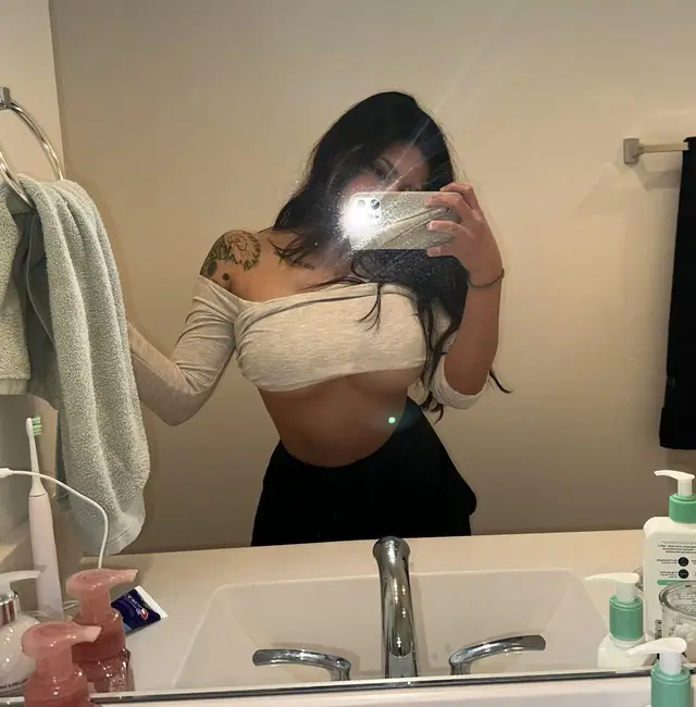 say hi if i can lift it in dms? 😳