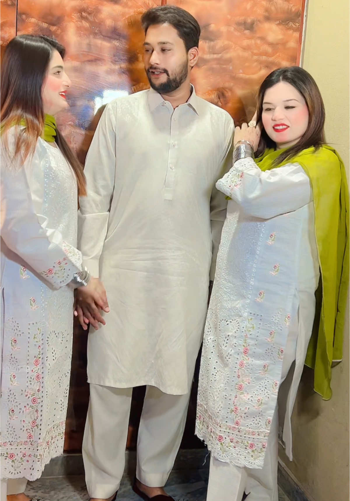 Two wife’s happy life #its my new Account please support me😍#offcial Qasim Ali#likeitup#foryoupage ❤️❤️ Qasim Ali