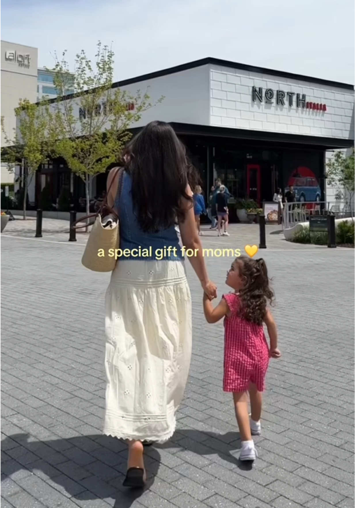 @North Italia is the perfect spot for a thoughtful gift or special meal this Mother’s Day! Buy a $100 gift card online between April 28 and May 11, they receive a $20 Bonus Card to use later 💛 #NorthPartner #ad #fyp #MomsofTikTok #momlife #momtok #mothersday #firsttimemom #momsbelike #mothersday #mothers #mothersdaygift #mothersdaygiftideas 