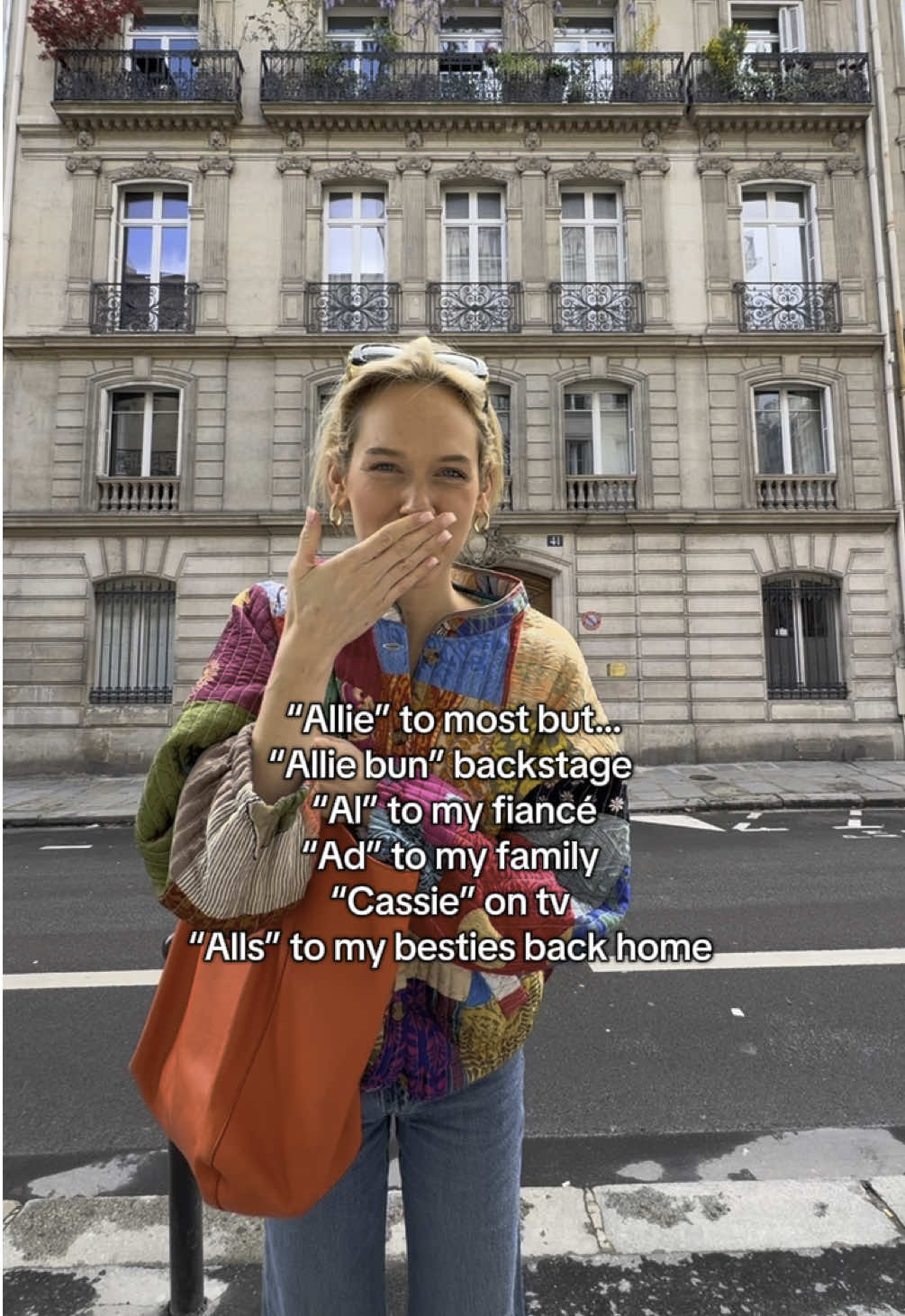 “Allie bun” I will never get over 😭✨😂🫶🏻  #trending #fyp #pourtoi  #nicknames #tns #cassie #thenextstep #dancer #paris #Lifestyle 