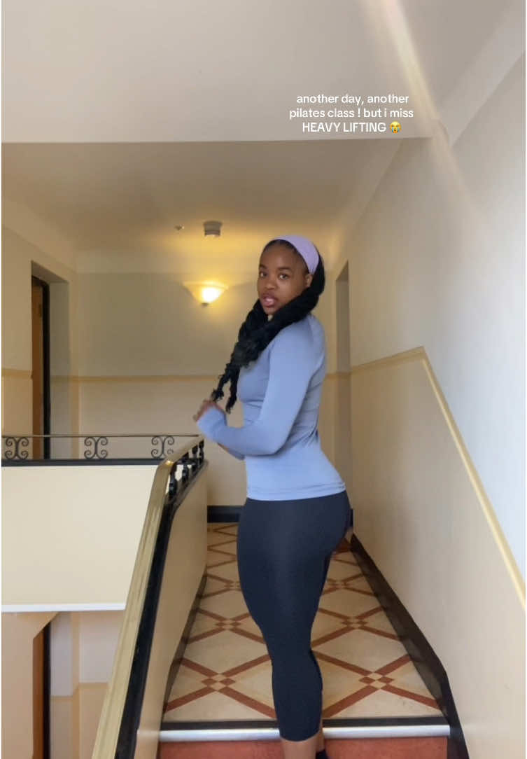 rave and roses u will always be famous like ALWAYS 🙂‍↔️ #fyp #foryou #tiktoknigeria #tiktokuk #dance