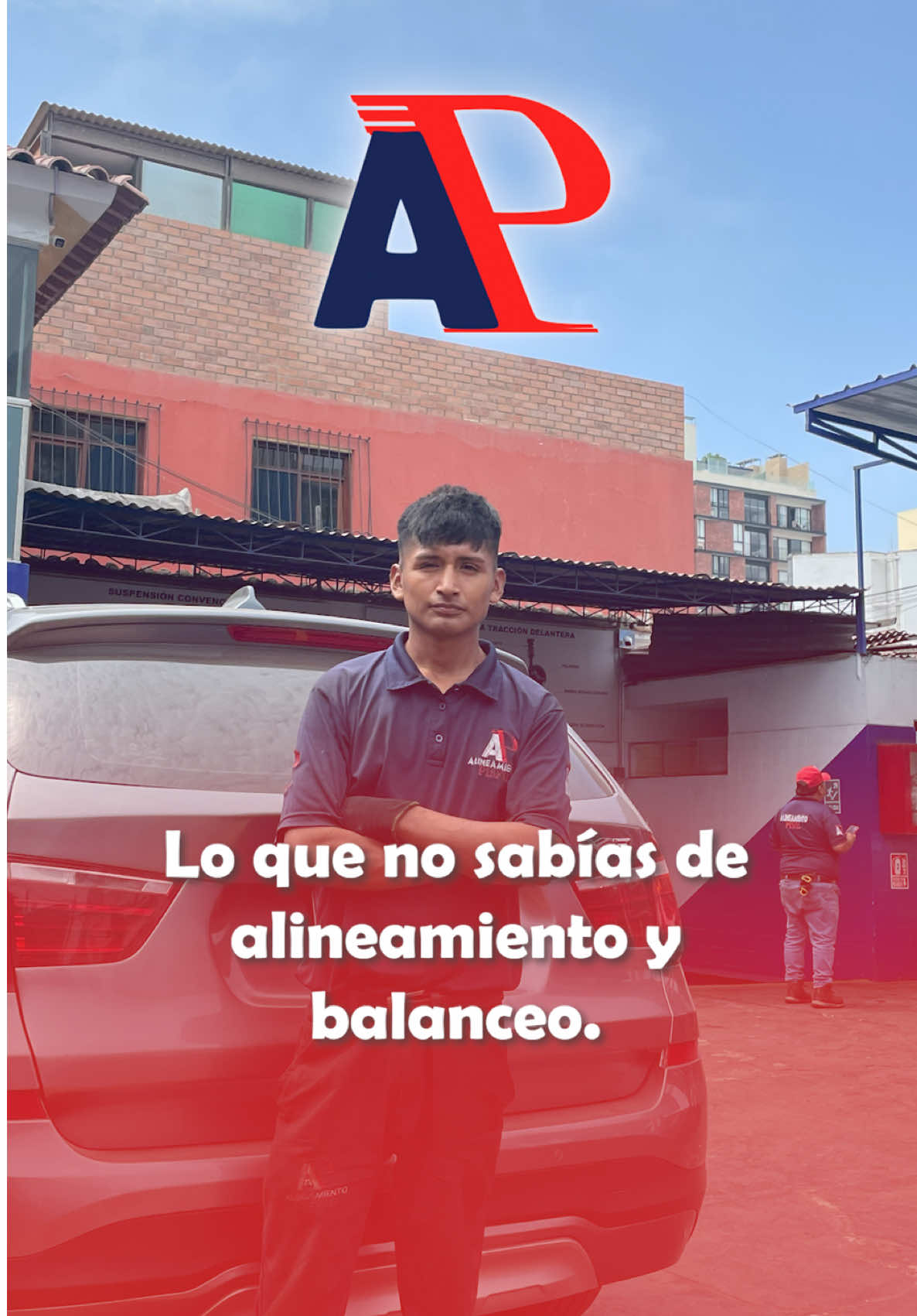 ¿Tu auto se va para un lado o vibra al manejar?😎🚘 Nuestro mecánico responde las dudas más comunes sobre alineamiento y balanceo:🛞😎 ¡Conoce los secretos que solo un experto del taller puede  contarte!👨‍🔧🅰️🅿️ Dale a tu vehículo la estabilidad que se merece. #alineamientopisfil #suspension #direccion #frenos #mecanicaautomotriz #recomendaciones 