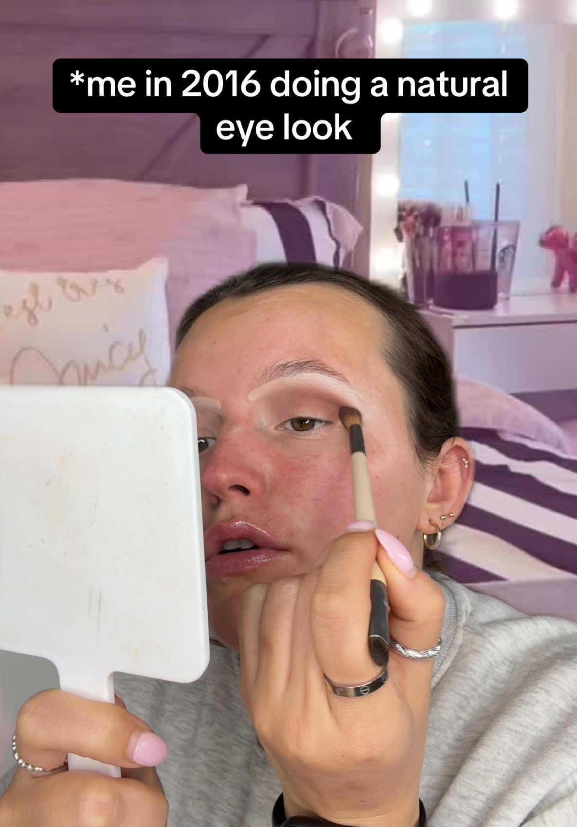 Why were the brows so bold?🥲🤣 @Morphe Cosmetics @nyxcosmetics_uk @MaybellineUK #fyp #foryou #foryoupage #trend #grwm #makeup #funny #2016 #throwback #me #pov #girls 