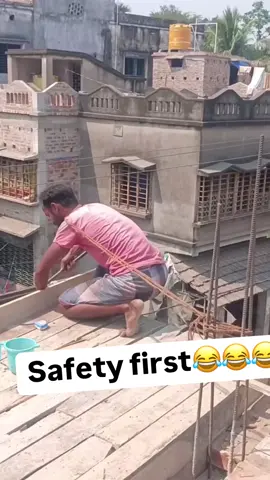 POV: You thought safety rules didn’t apply to you… until someone yelled, “Smile for OSHA!” mid-disaster. Hard hats on, egos off. ⚠️ #OSHAIncoming #SafetyIsNotOptional #JobsiteComedy #WorkSmartStaySafe #viralvideo  #viraltiktok 