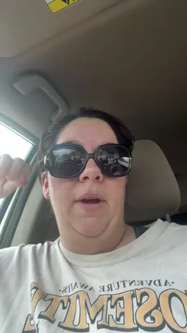 Want to be open and honest with yall and this is the real stuff I keep failing at doing anything related to getting my weight down and just getting back to feeling myself #sahm #mamato6 #honest #weightloss 